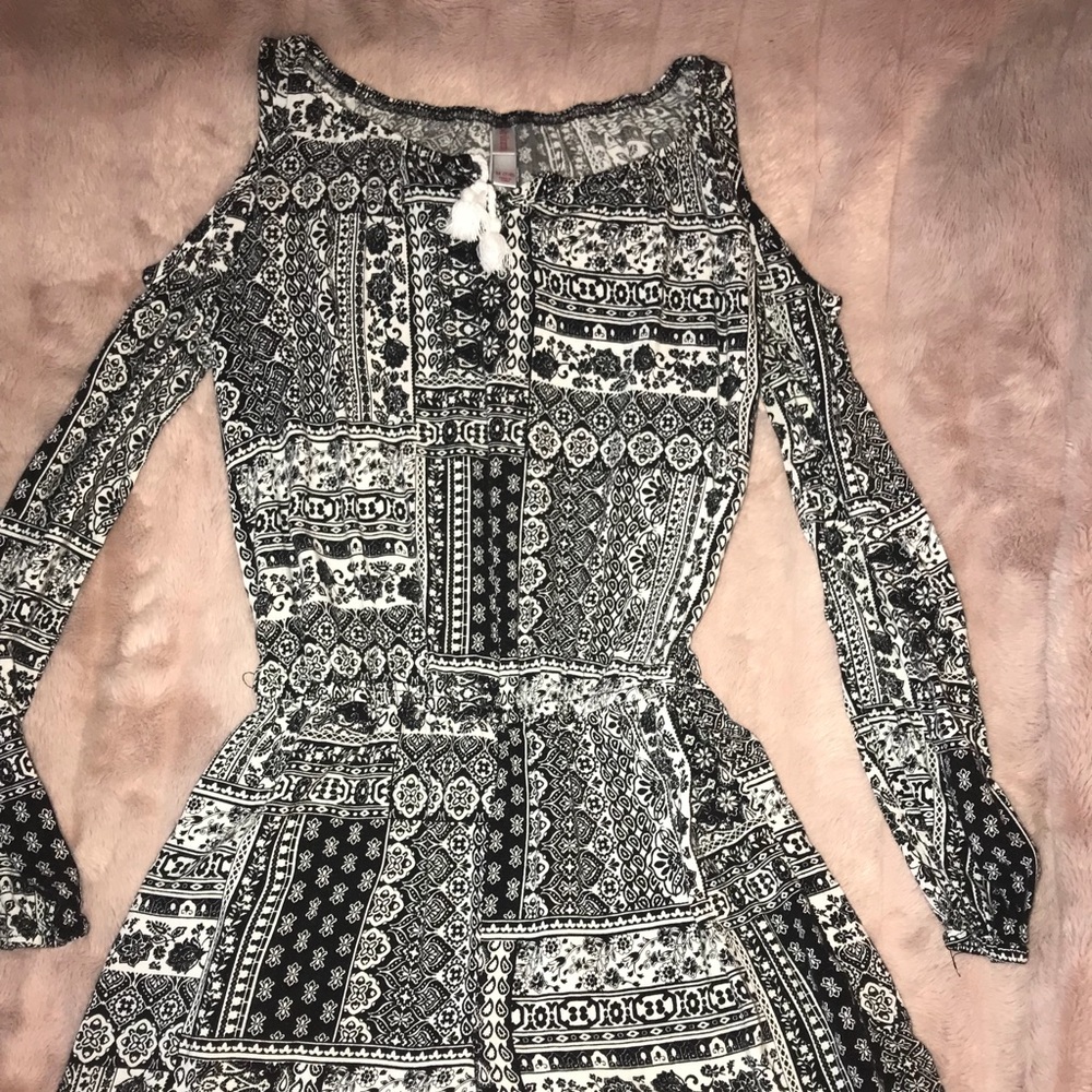 Kids off the shoulder romper